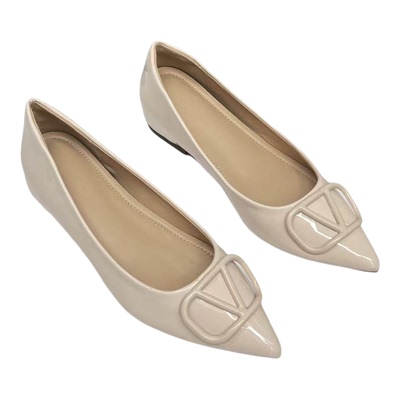 漆皮内增高5cm法式尖头单鞋