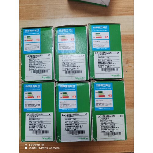 议价可维修施耐德交流接触器LC1E0910M5N6个已售出5个