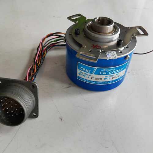 询多摩川编码器OHE 25K-6，型号TS5170N11，蓝色