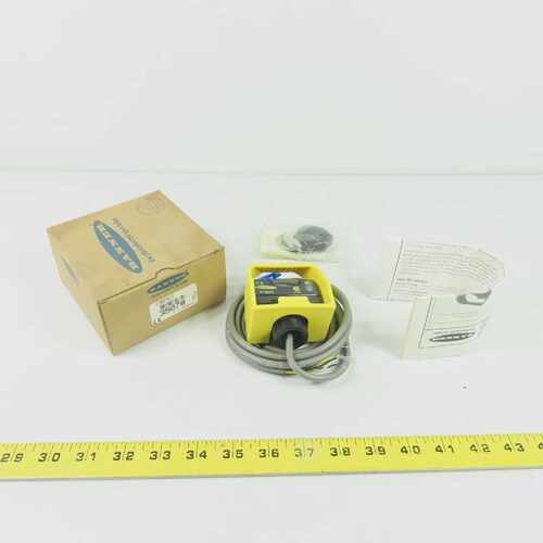 Banner 35078 OTBA5*W/Y Momentary Action Optical Touch Button