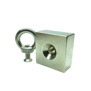 强磁方形强磁打捞磁铁强力磁铁带孔50X50X10吸铁石磁钢神器吸力大