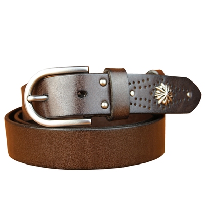 亘古百搭风铆钉牛仔裤真皮皮带