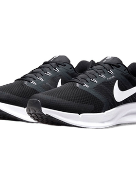 耐克耐磨男子跑步鞋nike