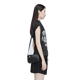 sdeer圣迪奥法式女人像印花蝙蝠袖衬衫别致绝美上衣法式S20280424