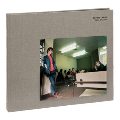 预售【亲笔签名版】Paul Graham摄影集 Beyond Caring Paul Graham:Beyond Caring保罗格雷厄姆:超越关怀 华源时空