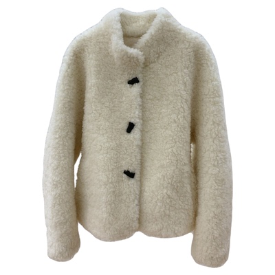 韩系文艺牛角扣短款皮毛一体时尚