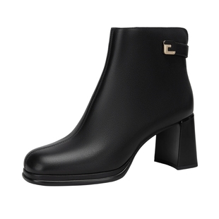 千百度时尚高跟羊皮靴百搭气质秋冬粗跟时装靴方头英伦风短靴女鞋