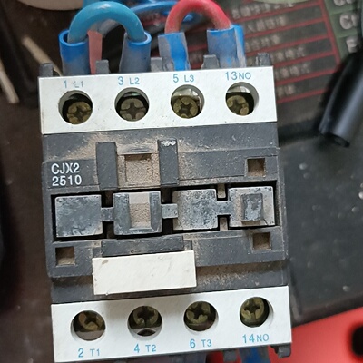 德力西CJX22510交流接触器220V5060Hz