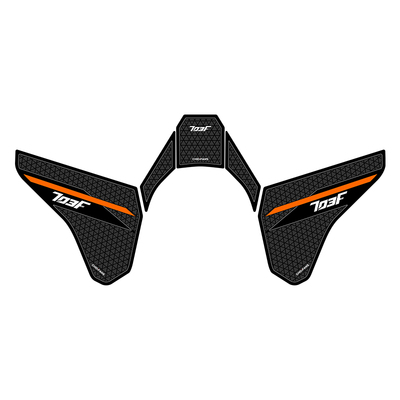 适用24-26款703F橡胶油箱贴改装