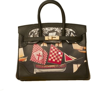 奢侈品包包清洗护理LV皮衣鞋子皮具维修镀金翻新边油维修专业改包