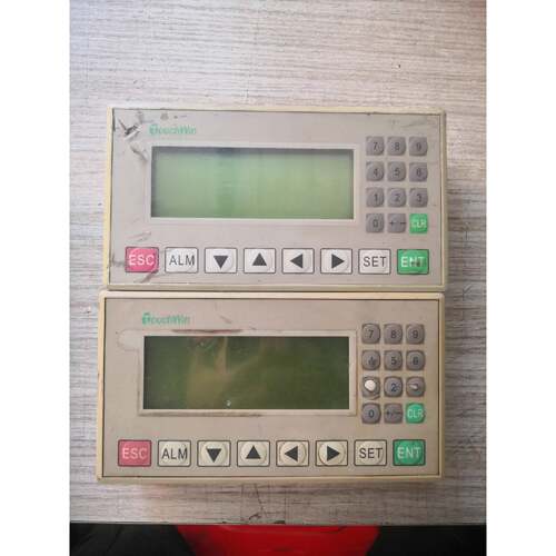 在线议价信捷文本显示器OP320-A ，拆机， 成色如图 ，通电