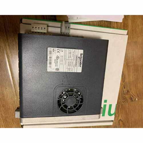 议价全新原装施耐德伺服驱动器LXM28AU07M3X现货质保一年