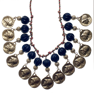 珍藏异域风 黑曜石雕刻 中世纪人头像浮雕金色古币 系带浮夸项链