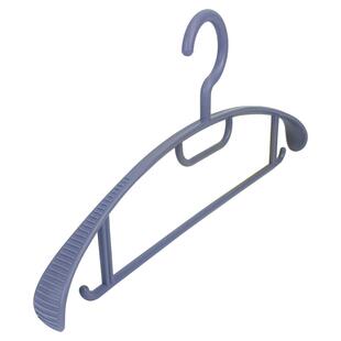 致胜8606衣架挂衣家用塑料宽肩衣撑晾衣无痕加厚加粗衣服挂架防滑