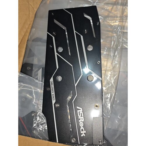 可维修华擎RX6700xt  CLD 12G散热器总成背板。成色如议价