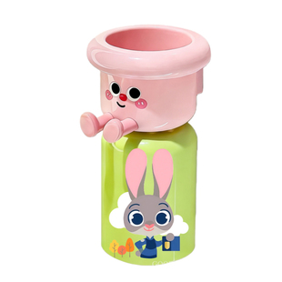 磁吸牙刷杯一家三口洗漱杯倒挂沥水壁挂置物架可爱动物城漱口杯子