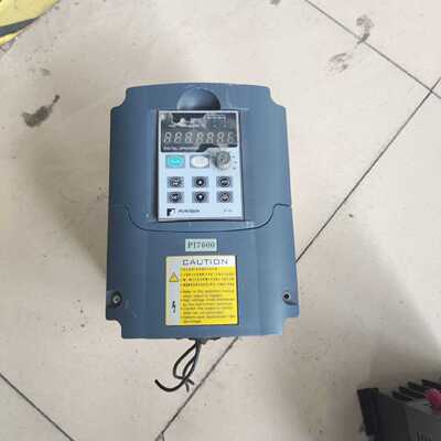 议价普传变频器PI7600 2R2G3 2.2KW 380V实物拍摄 质量指保证 现