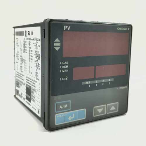 YOKOGAWA UT550 DIGITAL INDICATING CONTROLLER T1DB13557 448