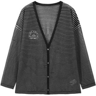 URLAZH有兰夏季新款黑白条纹字母印花轻薄休闲宽松V领针织开衫女