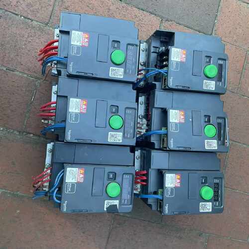 议价施耐德变频器 ATV320U07N4C ATV320U04N4C ATV320U15N4C 议价