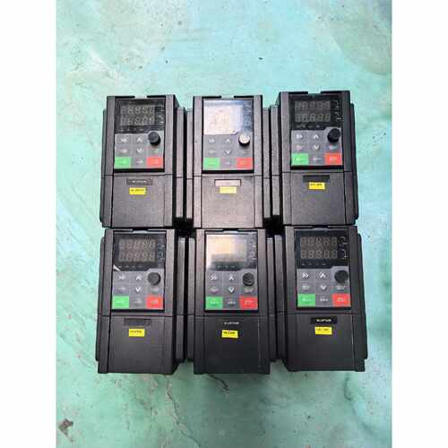 溢价-东连ELOTUS变频器DL200-4T-2R2G/3R7P，