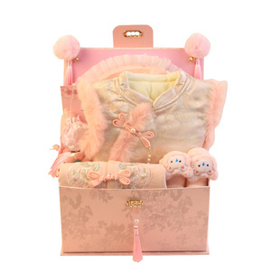 中国风新生婴儿冬装礼盒女宝宝中式汉服百天周岁宴礼服高档满月礼