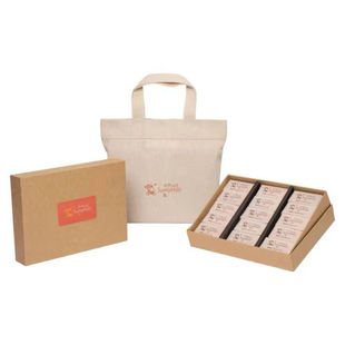 台湾进口微热山丘高档土凤梨酥网红甜品中秋礼盒喜饼糕点顺丰包邮