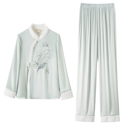 RoseTree优国风刺绣加绒睡衣