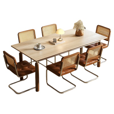 包豪斯2025新款洞石法式复古餐桌