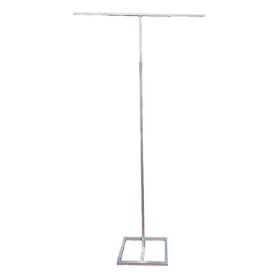 草坪婚礼支架站立装饰