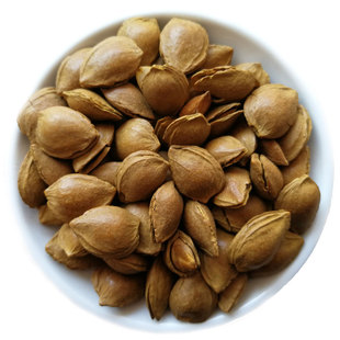 小杏核杏仁原味开口杏核地方特产网红零食坚果手剥薄壳