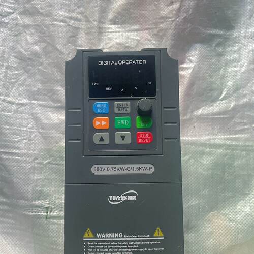 源信变频器YX2000D一4T0007G/4T0015P-C