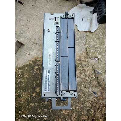 SEW变频器，Type:MDX61B0022-5A3-4-0