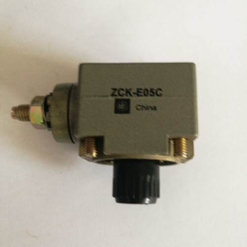 议价ZCKE05 ZCK-E05C 限位开关头现货