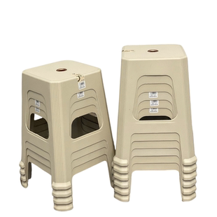 家用熟胶塑料凳子加厚多功能客厅餐桌椅现代板凳叠放成人方凳防滑