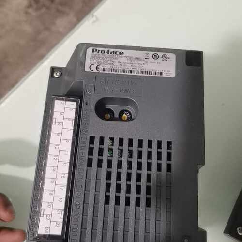 溢价-Proface 普洛菲斯AGP3000H-ADPCOM-01