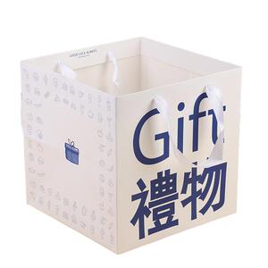 正方形鲜花包装手提袋批发gift文字礼物生日礼品包装伴手礼手提袋