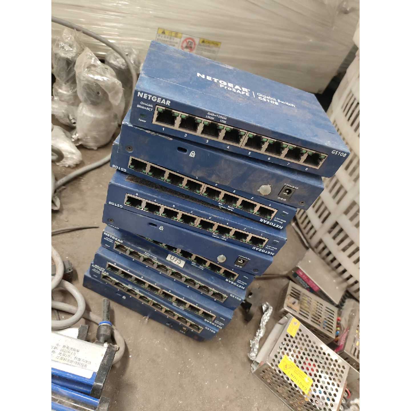 议价美国NETGEAR网件GS108v4全千兆八口交换机功可维修