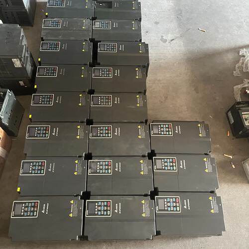 【询价】台达变频器 成色不错  VFD220CP43A-21适用