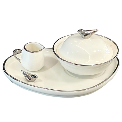 高级感陶瓷碗带盖 创意女生甜品碗养生燕窝碗家用汤碗早餐碗套装