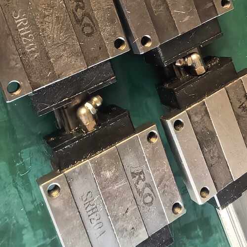 议价G1001H拆机IRSO SRH20A直线导轨滑块维修