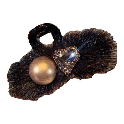 韩版轻奢珠钻毛毛抓夹中号女发卡