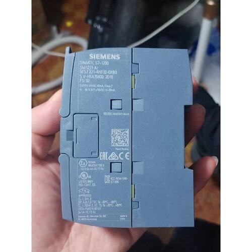 1200PLC SM1231 6ES7231-4 西门zi 模块