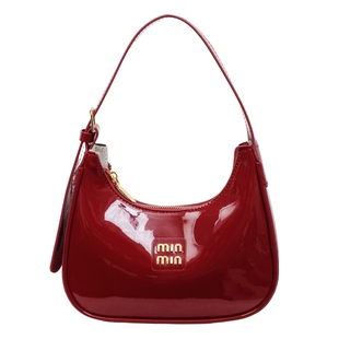 红色婚包女2026新款时尚小众腋下通勤包漆皮亮面手提新娘包斜挎包