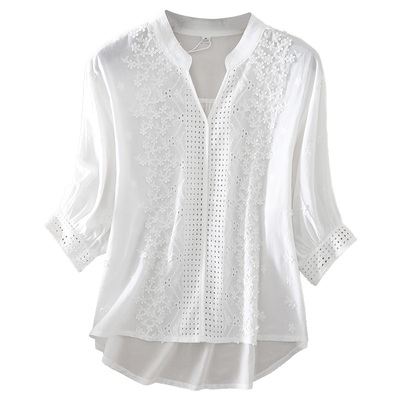 春夏新款花朵刺绣衬衫