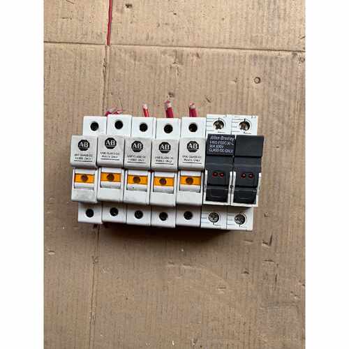 1492-FB1C30-L 5个询价