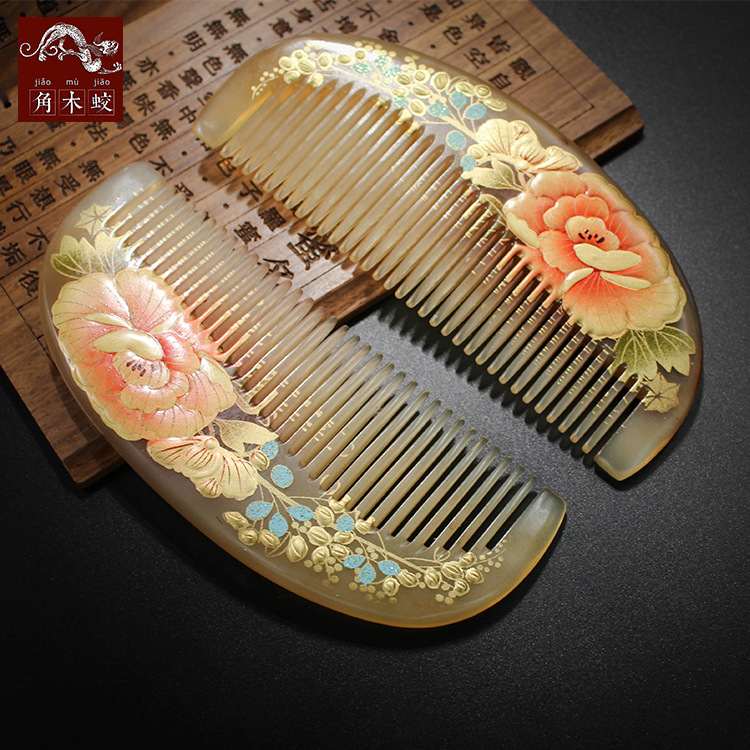 角木蛟品牌厂家批发无梳开手柄绘梳子工艺漆富贵加厚梳羊角花手绘