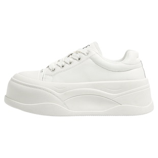 F21超厚底增高小白鞋女2026新款春季小个子百搭潮流松糕底板鞋子