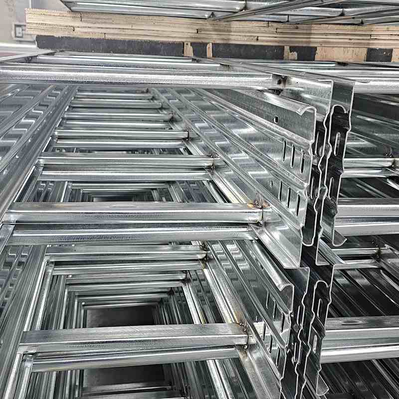 大跨距铝合金电缆桥架200镀锌桥150防火性能不锈钢双勾浸*架式热