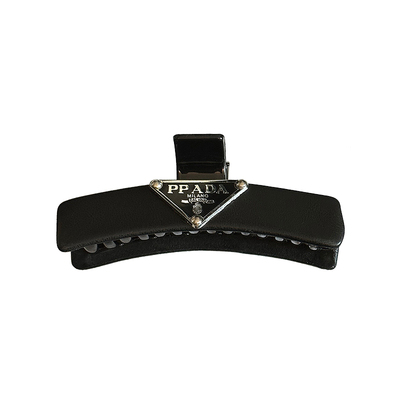 三角牌皮革抓夹字母后脑勺